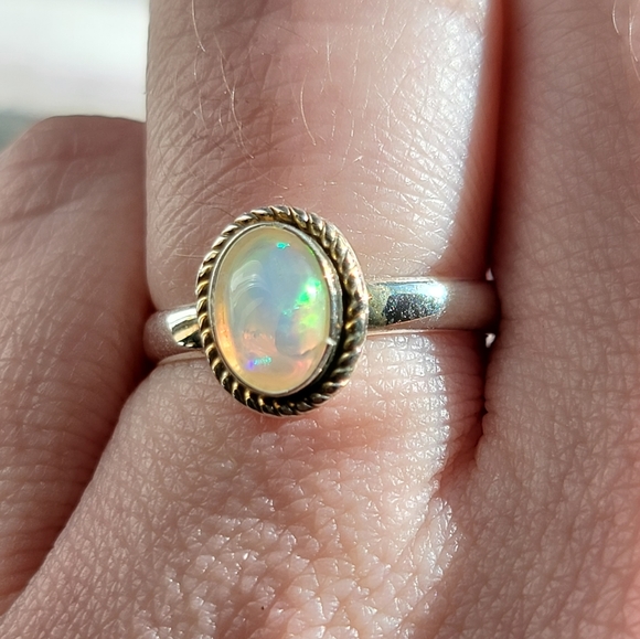 Fire Opal Sterling Silver Ring Size 6 - Picture 5 of 8